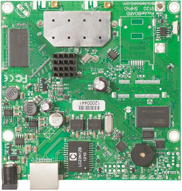 MikroTik RB911G-5HPnD · RouterBOARD