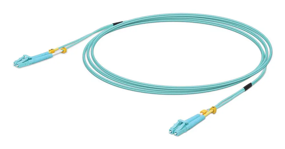 Lightweight fiber patch cable. Cable length 3M